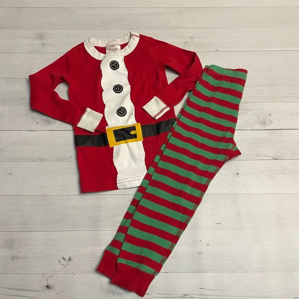 Hanna andersson‎ santa pajamas 100/4